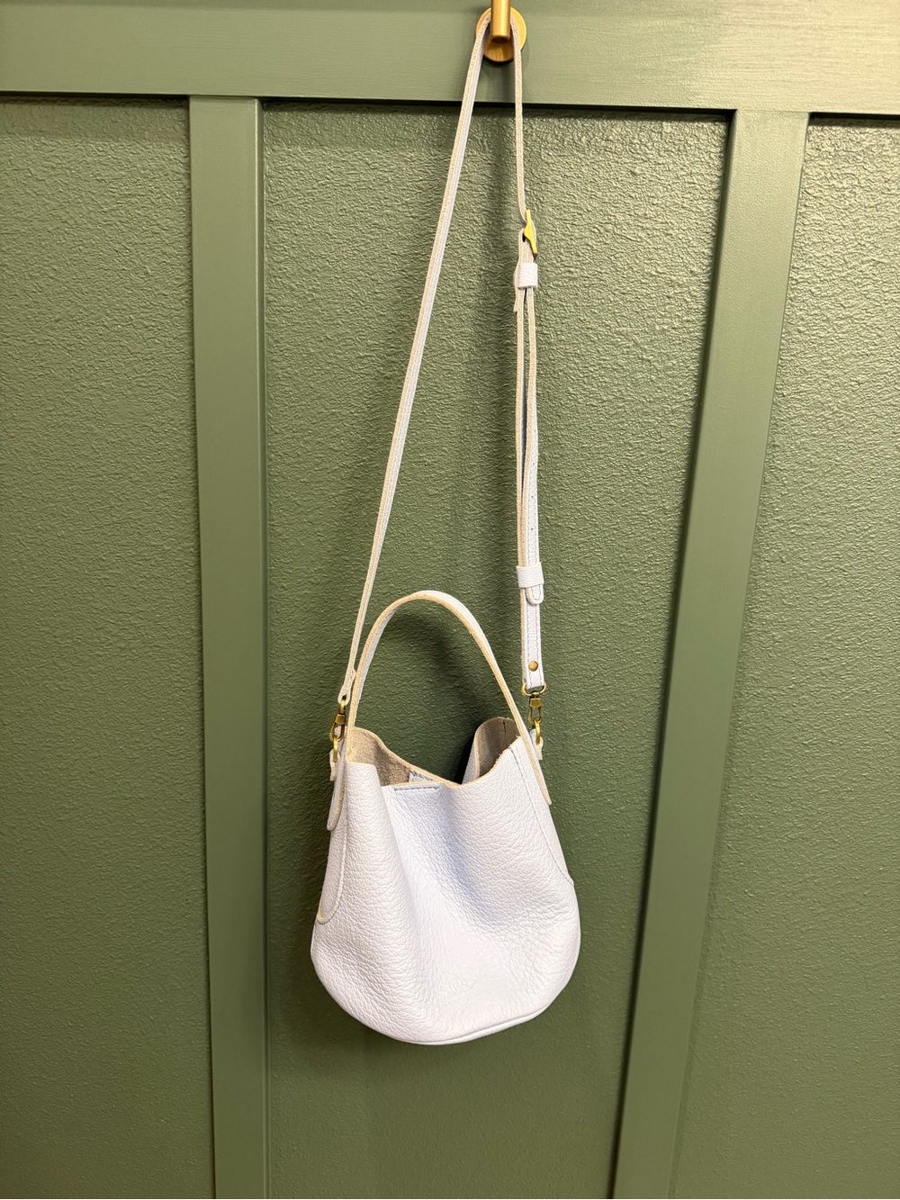 Portland Bucket Bag - Picture 2 of 4